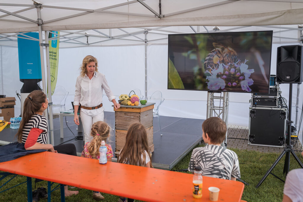 konferencny-fotograf-event-firemny-hex-1024x684